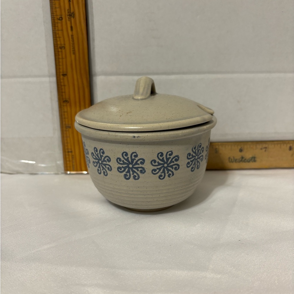 Vintage Pfaltzgraff Folk Art‎ stoneware sugar bowl lid Pottery Gray Blue